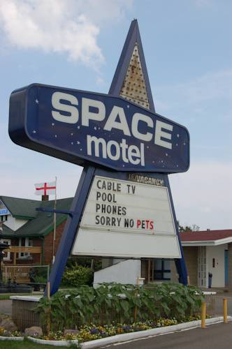 Space Motel