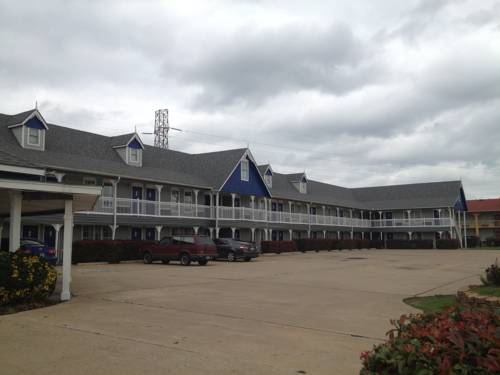 Red Roof Inn Baylor Stadium